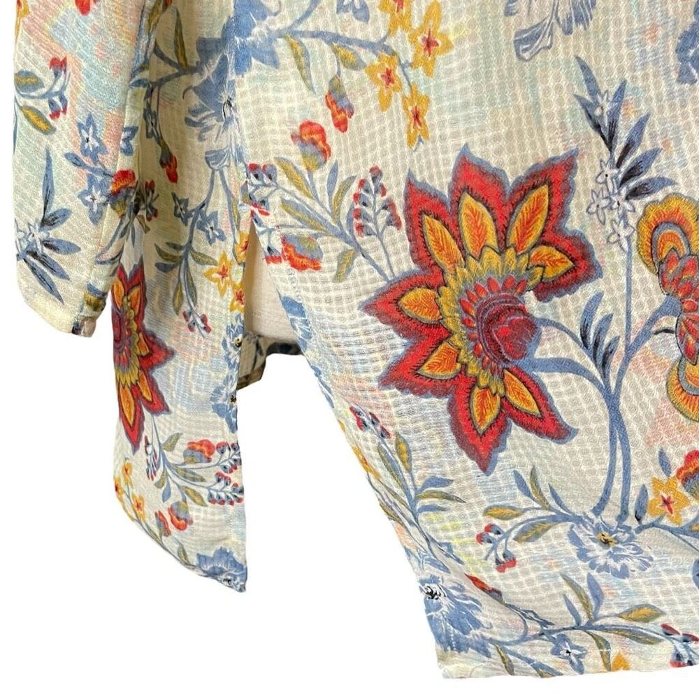 βSOLDβRAJ Lightweight Floral PullOver Swimsuit Cover Up - Picture 4 of 9